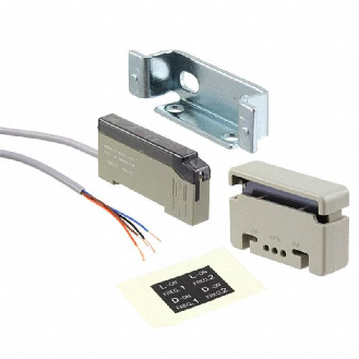 Ampli. PNP Teach 12-24VDC / Câble 2m-Lire la description