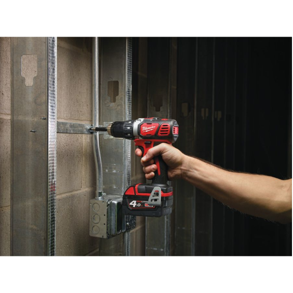 Taladro atornillador compacto M18 - M18 BDD-0-Leer más