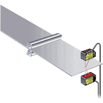 Laser de mesure P=50mm ±15mm, PNP, 0-5V, câble 2m-Lire la description