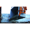 Palonnier hydraulique basculable pour bac à sel 400 litres