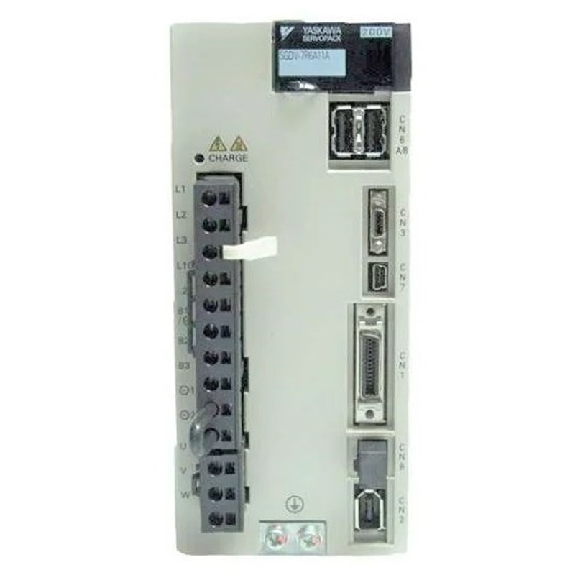 Servodrive Sigma-5 1.00kW 3ph, 230V Mechatrolink II Rotatif Servodrive Sigma-5 1.00kW 3ph, 230V Mechatrolink II Rotatif-Lire la description