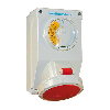 Socle saillie 4x16A interruptible avec double verrouillage