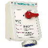 Socle saillie 3x32A interruptible avec double verrouillage
