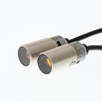 Cellule M18 Barrage PNP P=20m LO/DO Métal Axial / Câble 2m-Lire la description