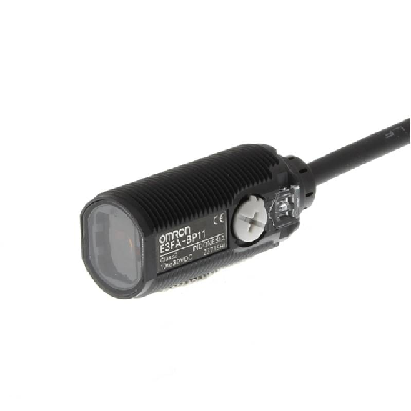 Cellule Bar. reflex transp M18 NPN P=500mm LO/DO Plast. Axial / Câble-Lire la description