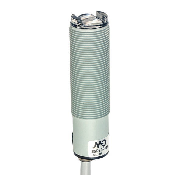Cellule Bar. reflex M18 PNP P=4m LR LO/DO Plast. Axial / Câble 2m-Lire la description