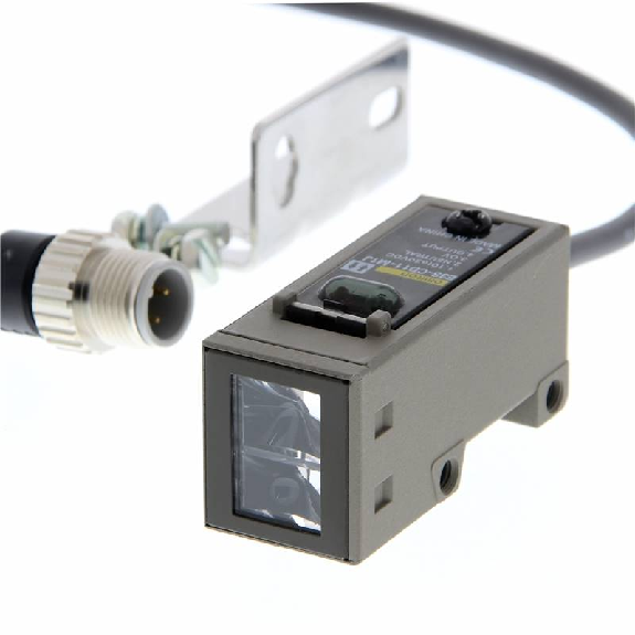 Cellule Directe PNP/NPN P=700mm LO/DO Axial IP67G / M12 4P+C0.3m Cellule Directe PNP/NPN P=700mm LO/DO Axial IP67G / M12 4P+C0.3m-Lire la description