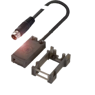 DPC Rect. PNP NF P10mm noyé 8x16x34mm 12-30Vdc / M08 3P+C0.2m-Lire la description