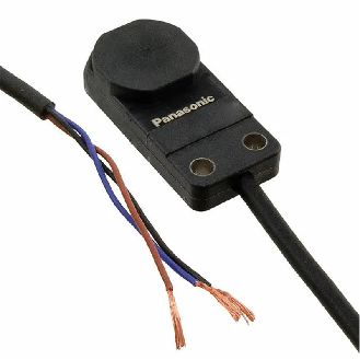 DPI Rect. PNP NO P5mm non noyé Plast. Radial 12-24Vdc / Câble 1m-Lire la description