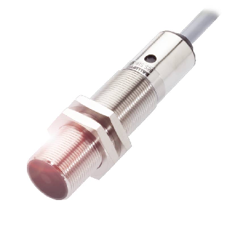 DPI M18 PNP NO P5mm noyé lg76,5mm Laiton 10-30Vdc / Câble 3m PVC-Lire la description