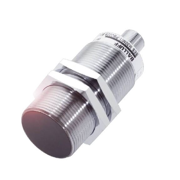 DPI M30 PNP NF P22mm quasi noyé lg73,5(52)mm Laiton / M12 4P-Lire la description