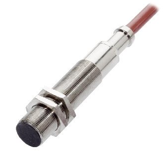 DPI HT M18 PNP NO+NF P5mm noyé 76.5(60)mm Laiton 120°C / C5m silicone-Lire la description