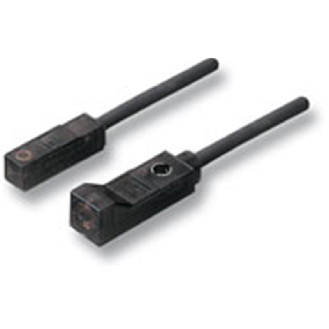 DPI Rect. PNP NF P2,5mm non noyé 23x8x8mm Radial / Câble 1m-Lire la description