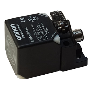 DPI Rect. PNP NO P20mm noyé 40x40x30mm Plast. 10-30Vdc / M12 4P-Lire la description
