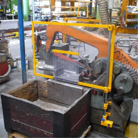 Schutzvorrichtung für Säge mit Polycarbonat-Bildschirm 600x400mm-Beschreibung lesen