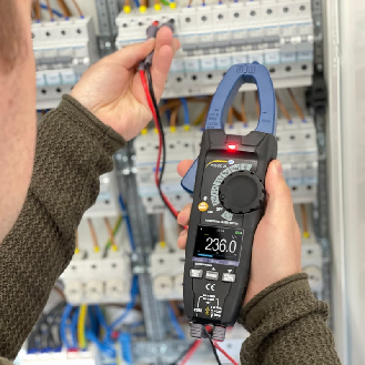 PCE Instruments Stromzange PCE-DC 25 Messbereich 0 ... 1000 A AC/DC |Bluetooth |Einschaltstrommessung |LC Display-Beschreibung lesen