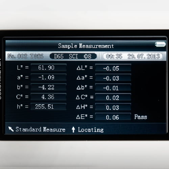 PCE Instruments Farbmessgerät  PCE-CSM 7 |Messöffnungen Ø8 mm / Ø4 mm |Aufnahmegeometrie 8/d, Sensor Silizium-Photodiode-Beschreibung lesen