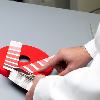 Farbkabine mit LED- und Tageslichtquellen