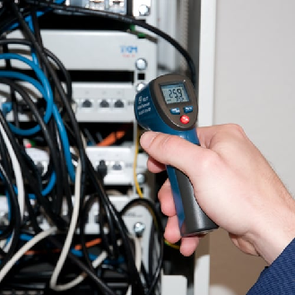PCE Instruments Infrarot-Thermometer PCE-777N |-30 .. +260 °C |-22 .. +500 °F |Auflösung 0,1 °C |Messfleck 8:1 |Laser-Beschreibung lesen