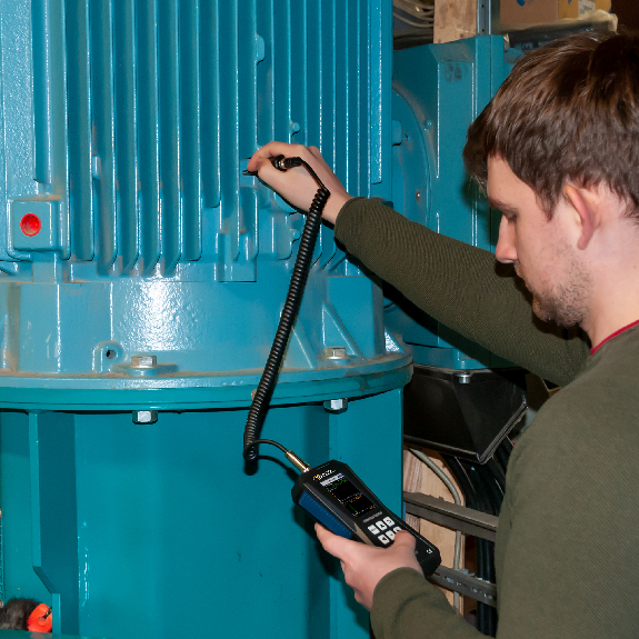 PCE Instruments Vibrationsmessgerät PCE-VT 3900S Beschleunigung |Geschwindigkeit |Weg |mit Software & Speicher-Beschreibung lesen