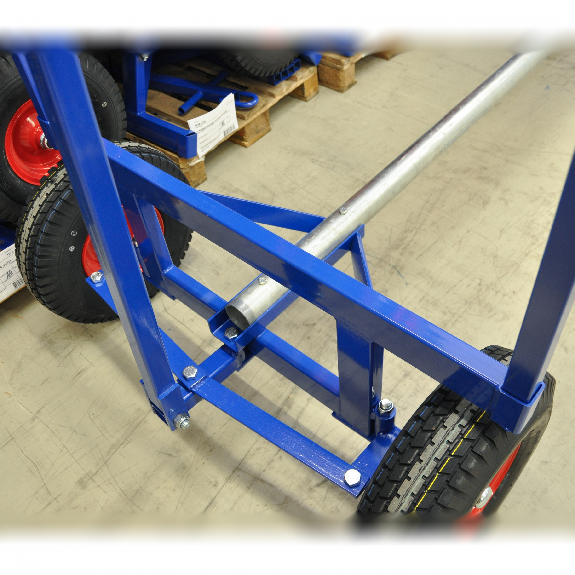 Langgutwagen in blau mit 4 Eckpfosten 4000mm lang 3500kg Tragkraft Langgutwagen in blau mit 4 Eckpfosten 4000mm lang 3500kg Tragkraft-Beschreibung lesen
