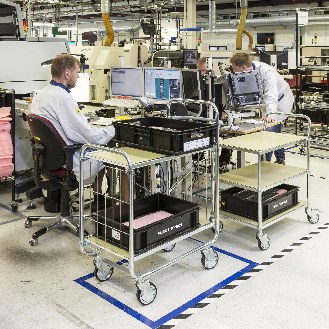 ESD-Etagenwagen Serie 8000-S mit 3 Etagen 620x425mm Ladefläche mit Bremse-Beschreibung lesen