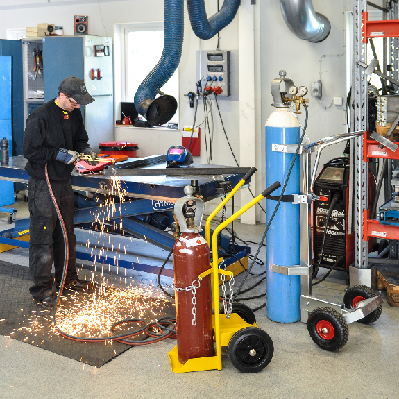 Gasflaschenwagen für 50l-Fässer, Tragkraft 80 kg-Beschreibung lesen