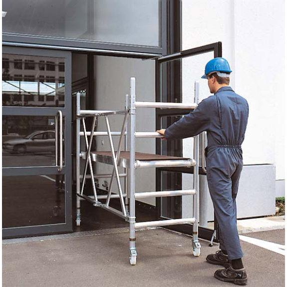 Zarges Kleingerüst CompactMaster 2T doppelte Plattformbreite 2,95m AH (DIN EN 1004:2004) Zarges Kleingerüst CompactMaster 2T doppelte Plattformbreite 2,95m AH (DIN EN 1004:2004)-Beschreibung lesen