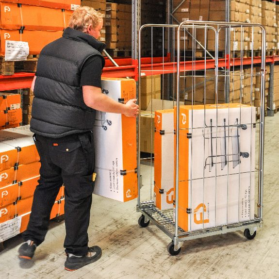 Kongamek Rollcontainer verzinkt 1200x800x1800mm mit 3 Gitterwänden mit Bremse-Beschreibung lesen