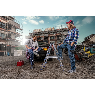 Werner Stufenstehleiter zweiseitig begehbar 2x5 Stufen-Beschreibung lesen