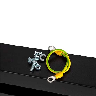 Pannello di distribuzione di tensione 3U per armadio Rack 19" Nero RAL9005 VDP19-3U-B-Leggi tutto