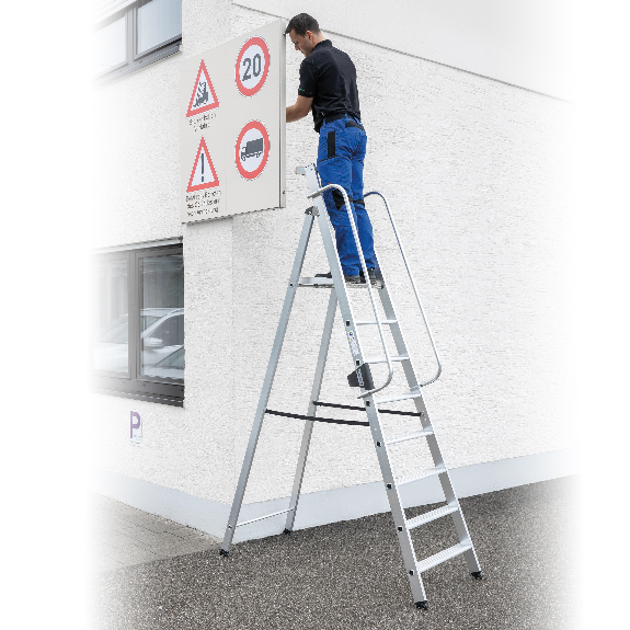 Aluminium-Stehleiter 8 Stufen Aluminium-Stehleiter 8 Stufen-Beschreibung lesen
