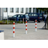 Schake Absperrpfosten umlegbar aus Stahlrohr verzinkt Ø76x2,5mm mit Dübelbefestigung, Profilzylinderschloss und Stahlkappe 900mm Überflur