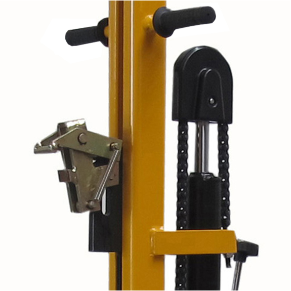 qteck Fassheber mit 780-1680mm Hubbereich und 300kg Hubkraft-Beschreibung lesen