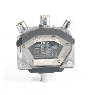 CX310A Conmutador triple-Leer más