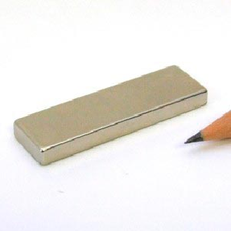Imàn neodimio en forma rectangular 50 mm x 15 mm x 5 mm de potencia 12.8 kg-Leer más