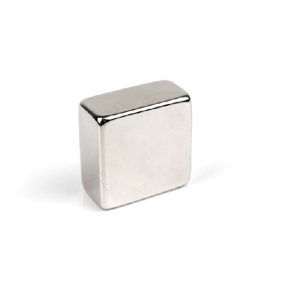 Magnete quadrato neodimio 20mm x 20mm x 10mm Potenza 16,1 kg-Leggi tutto