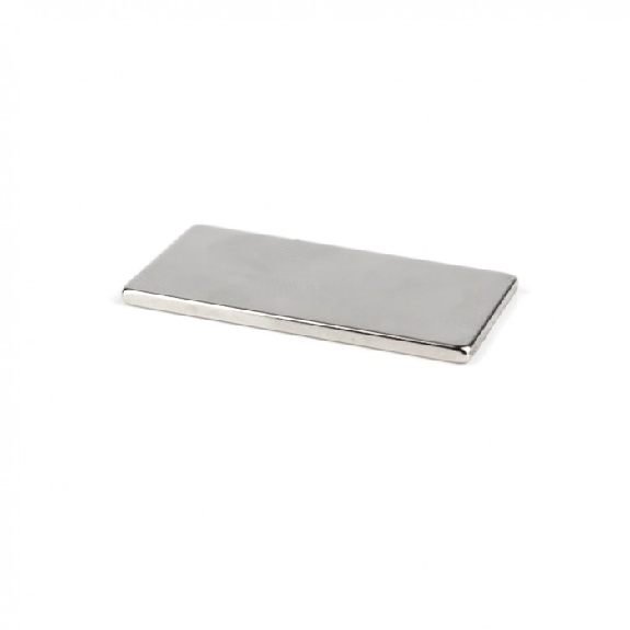 Imàn neodimio en forma rectangular 40 mm x 20 mm x 2 mm de potencia 4.4 kg-Leer más