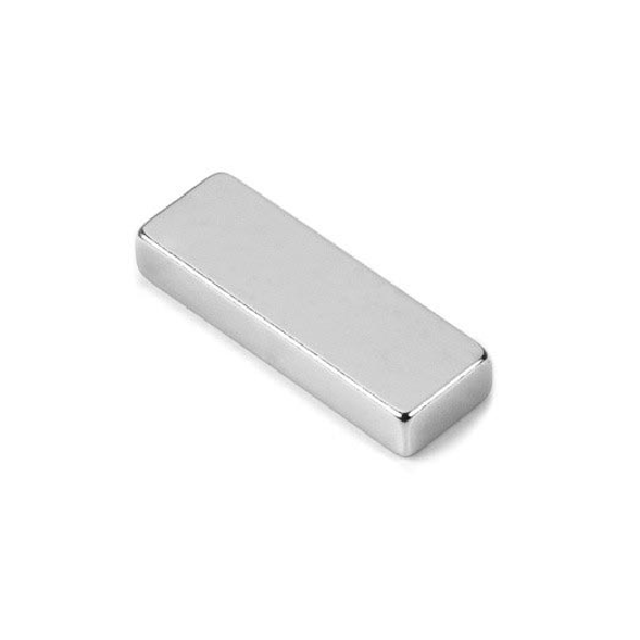 Imàn neodimio en forma rectangular 30 mm x 10 mm x 5 mm de potencia 8 kg-Leer más
