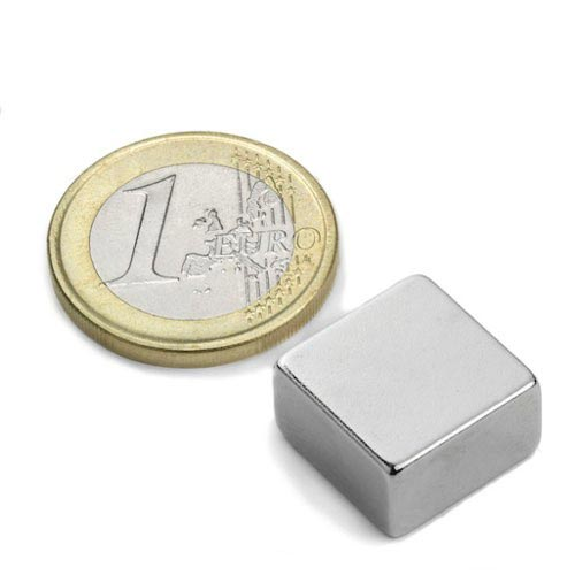 Imán cuadrado 15 mm x 15 mm x 8 mm de alimentación 9.1 kg-Leer más