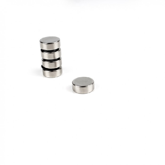 Magnete neodimio rotondo - Diametro 13mm x 5mm Potenza 4.14 kg-Leggi tutto