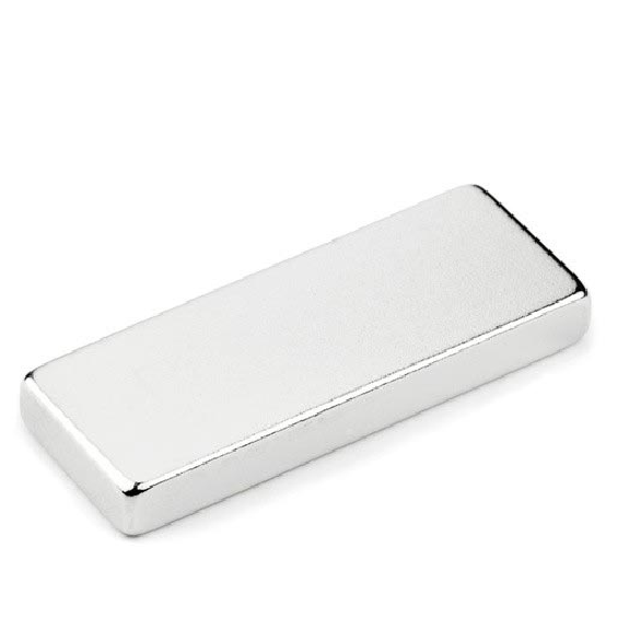 Imàn neodimio en forma rectangular 40 mm x 15 mm x 5 mm de potencia 12 kg-Leer más