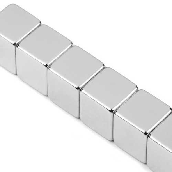 Aimant cube en néodyme 15X15X15mm Puissance 12,3kg-Lire la description
