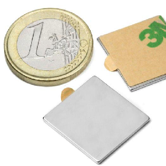 Imán adhesivo 20 mm x 20 mm x 1 mm de potencia 1.5 kg-Leer más