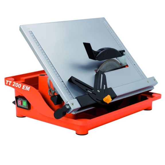 Scie de carrelage sur table électrique Norton Clipper 800W 200mm TT200 EM-Lire la description