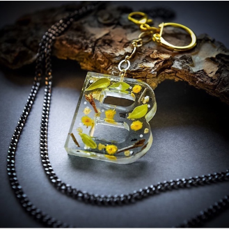LIQUIDISSIMA Résine très liquide  Coulées sans micro-bulles dair ! - 800 gr-Lire la description