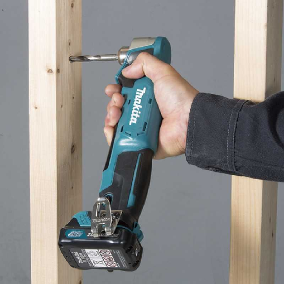 Taladro angular a batería de 10,8V CXT 2,0 Ah   DA332DSAE-Leer más