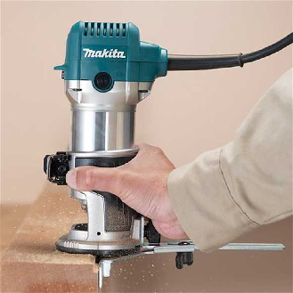 Fresadora multifunción 710 W con pinzas de 6 y 8 mm SAR RT0702C-Leer más