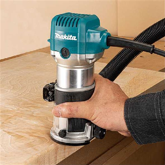 Fresadora multifunción 710 W con pinzas de 6 y 8 mm SAR RT0702C-Leer más