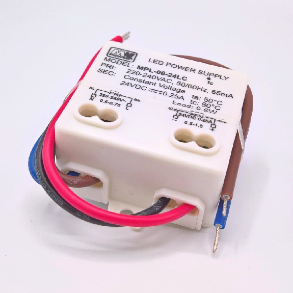 Fuente de alimentación LED MW Power MPL-06-LC 6W - Compacta y confiable-Leer más